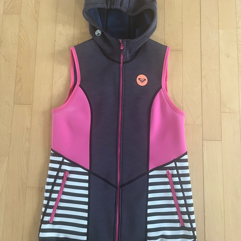 Roxy Gray and Pink Hooded Vest neoprene